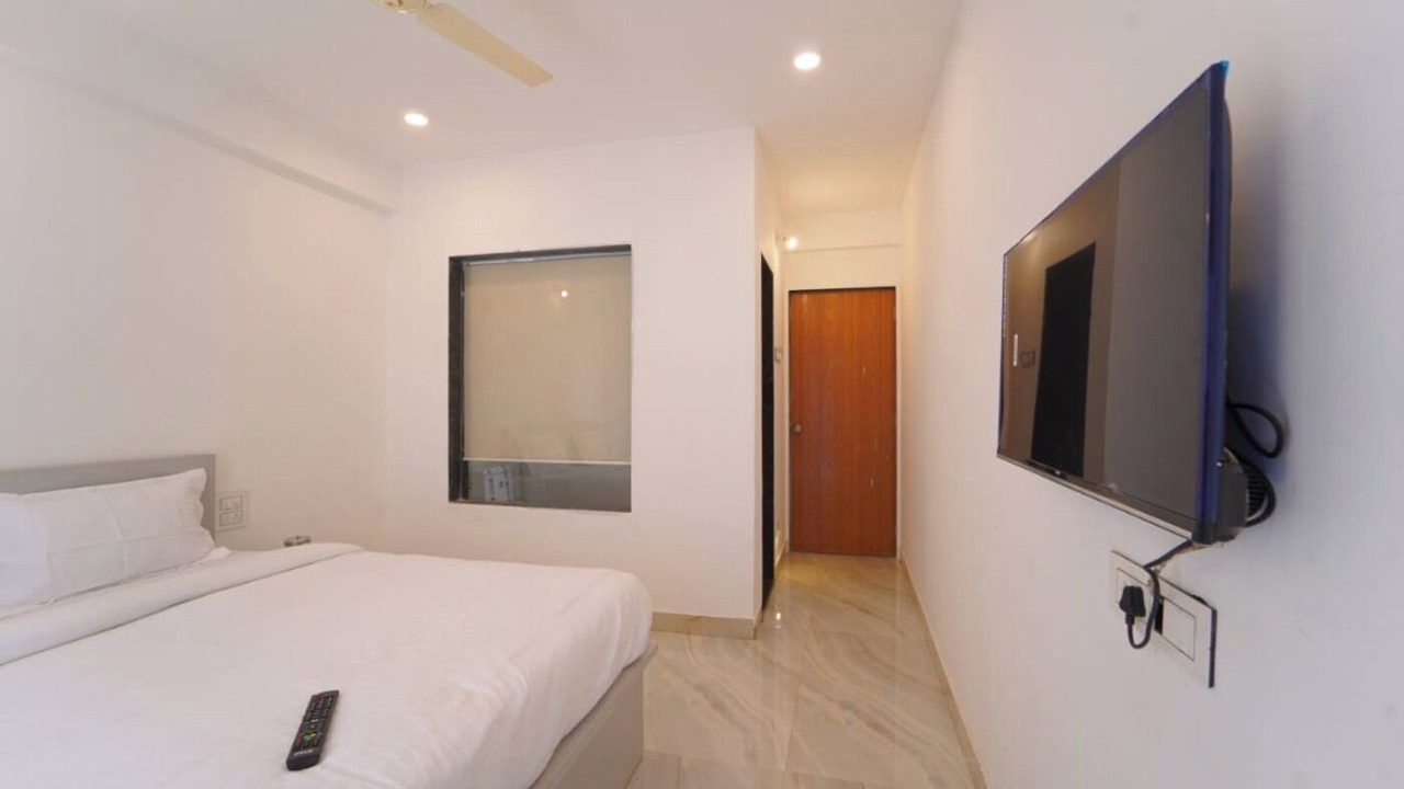 Photo of Bedroom in Mahabaleshwar
