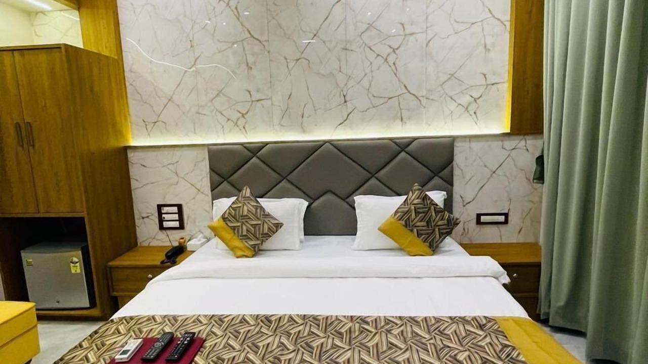 Photo of Bedroom in Sakinaka