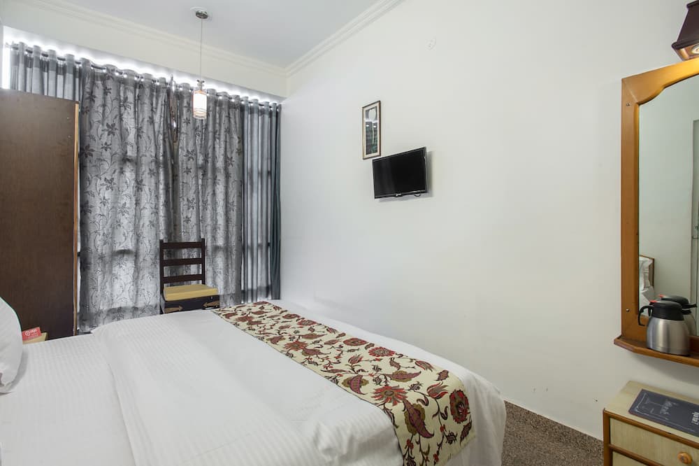 Photo of Bedroom in Raja Park