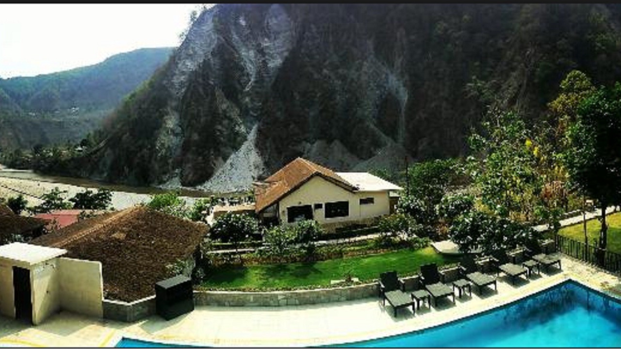 Photo of Outdoor in Jakh