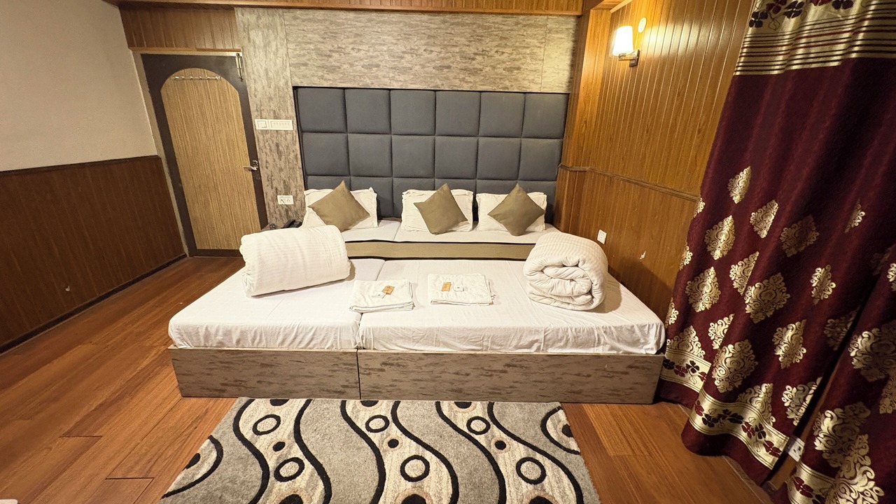 Photo of Bedroom in Darjeeling