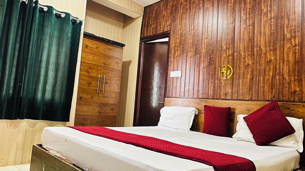 Photo of Bedroom in Indore