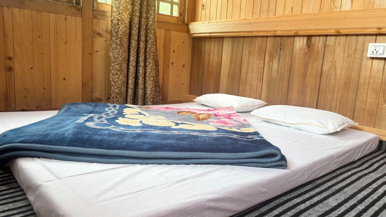 Photo of Bedroom in Kharsali