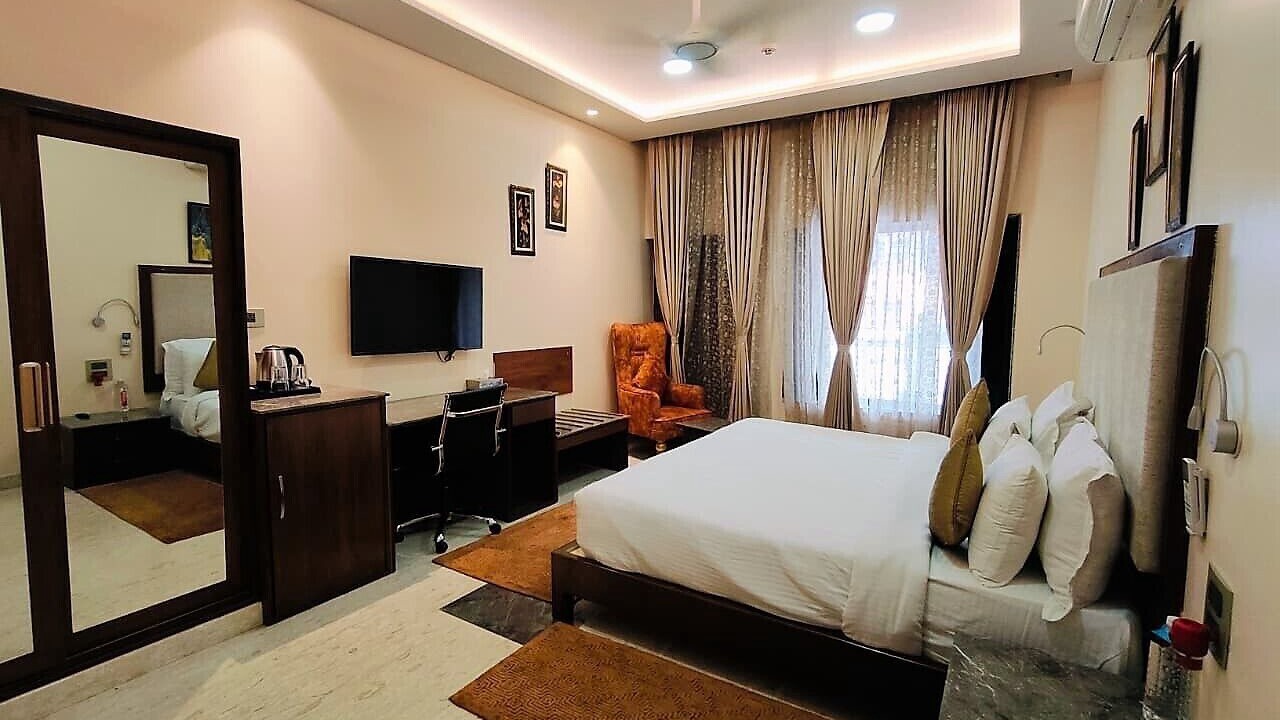 Photo of Bedroom in Allahabad