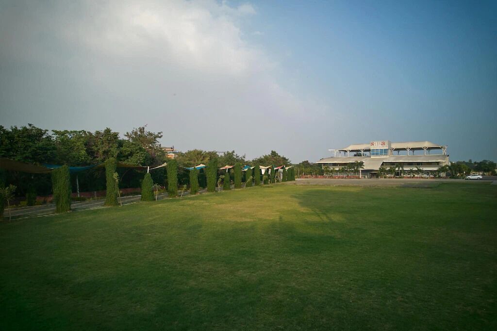 Photo of Outdoor in Rau