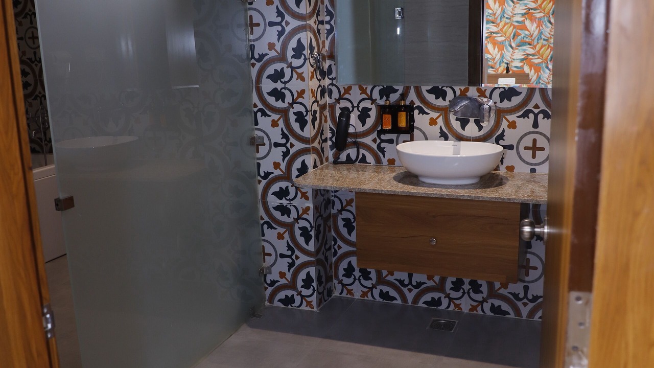 Photo of Bathroom in Rau