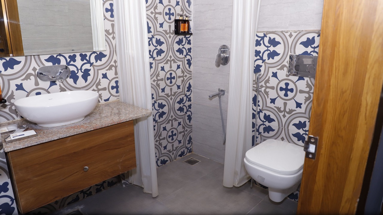 Photo of Bathroom in Rau