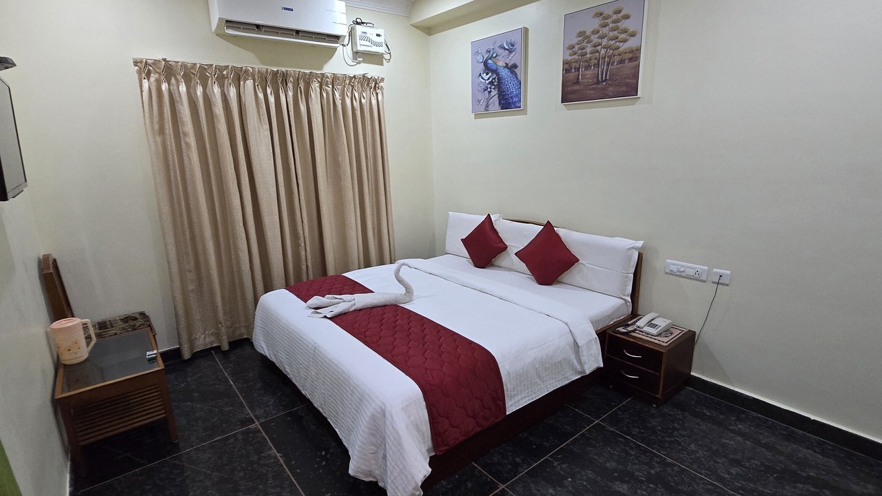Photo of Bedroom in Srikalahasti