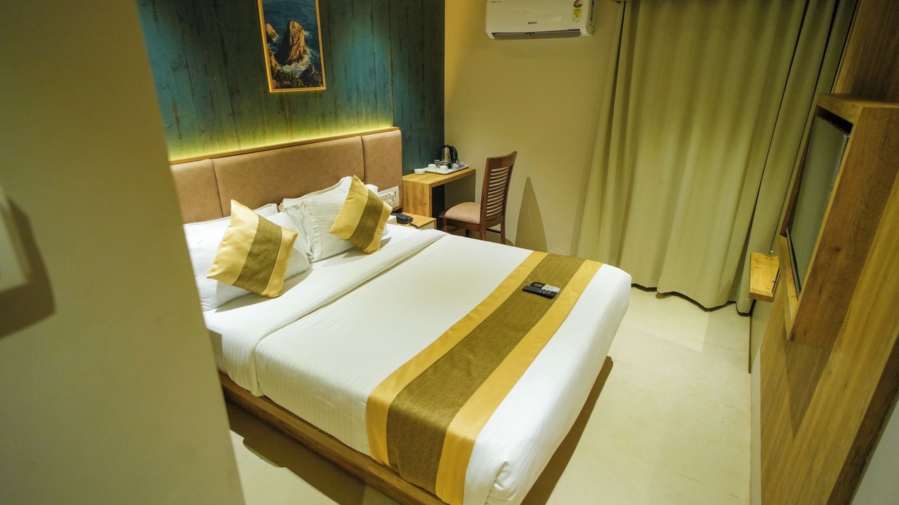 Photo of Bedroom in Andheri West