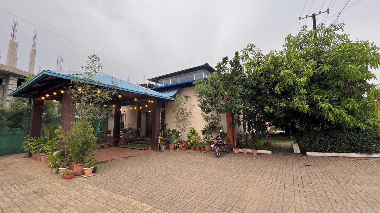 Photo of Outdoor in Uddar