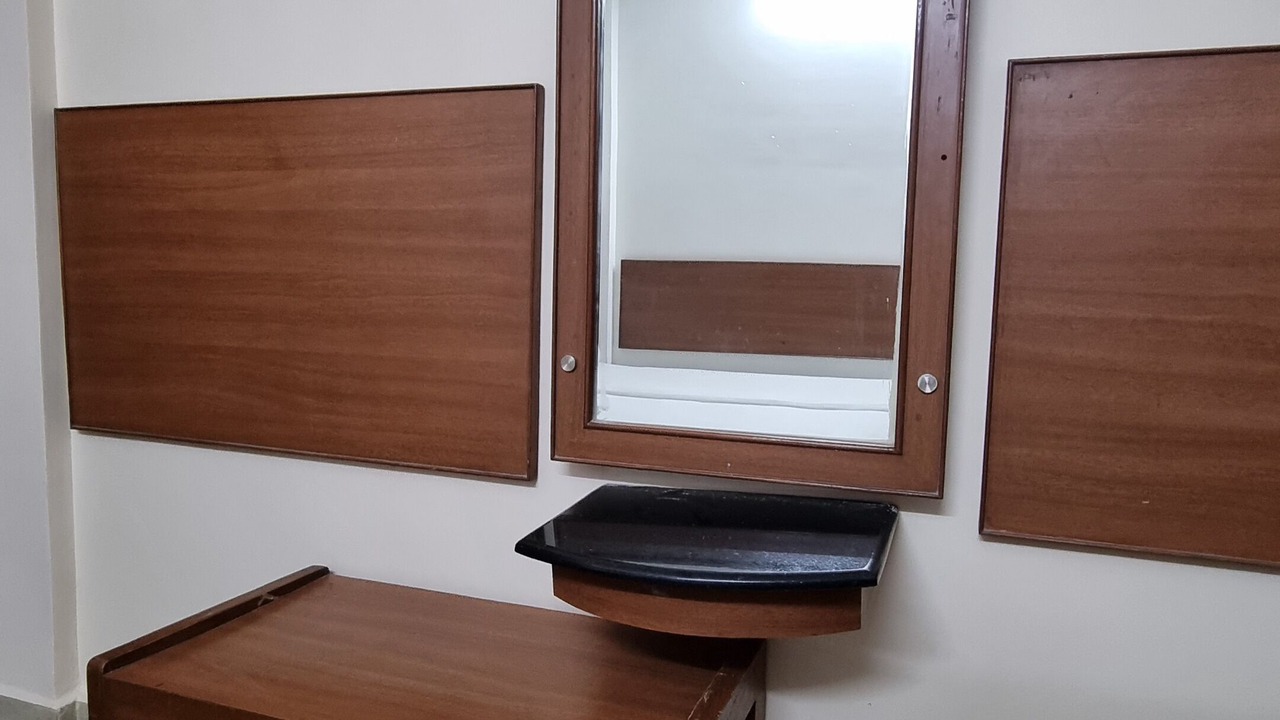 Photo of Bedroom in Periamet