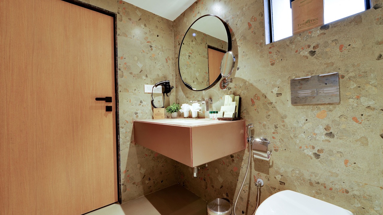 Photo of Bathroom in Kamrej
