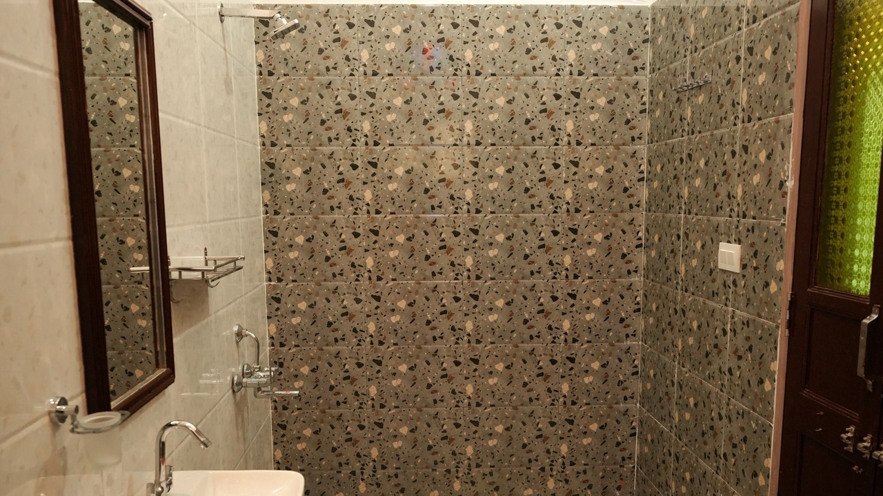 Photo of Bathroom in Kanota