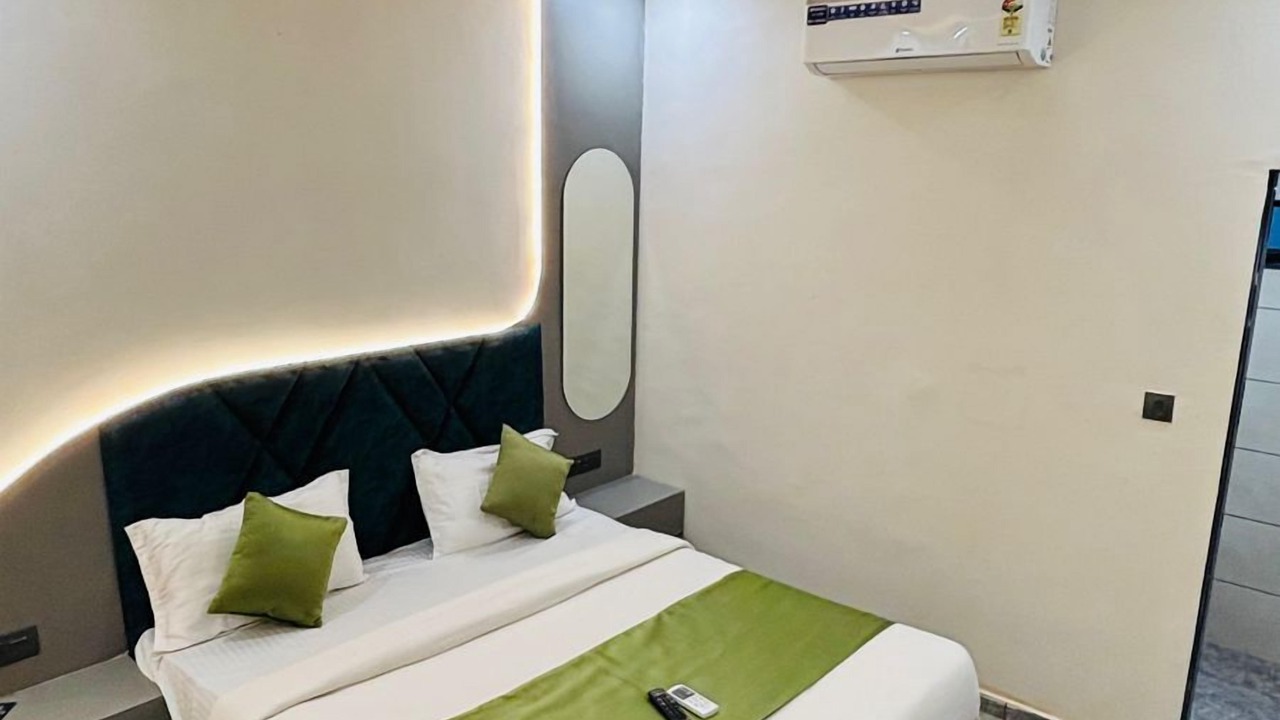 Photo of Bedroom in Ahmedabad