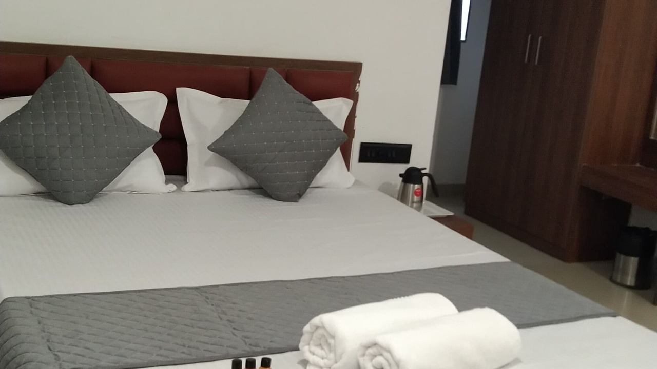 Photo of Bedroom in Central Pune