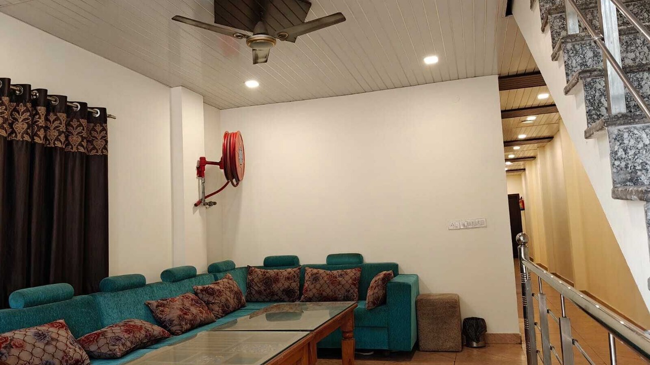 Photo of Livingroom in Mayapur