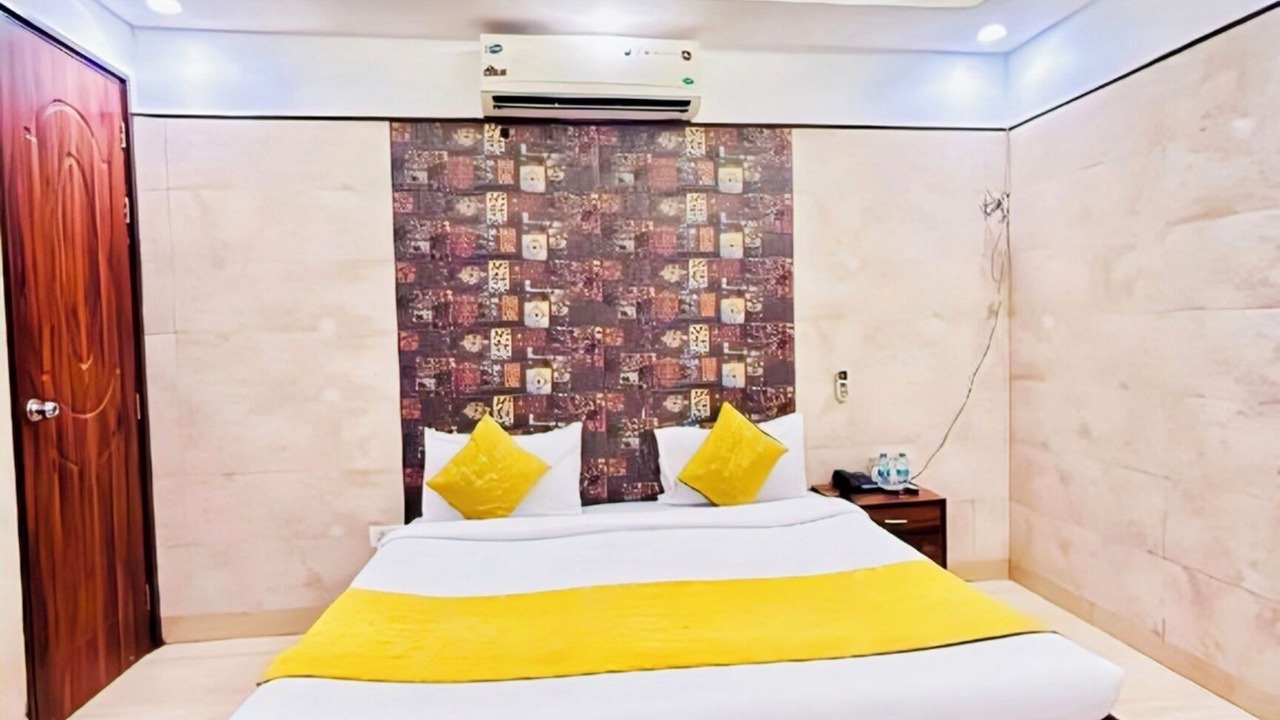 Photo of Bedroom in Jangpura