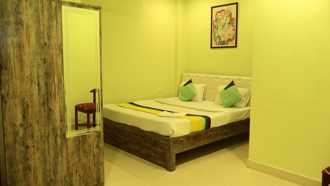 Photo of Bedroom in Bhopal