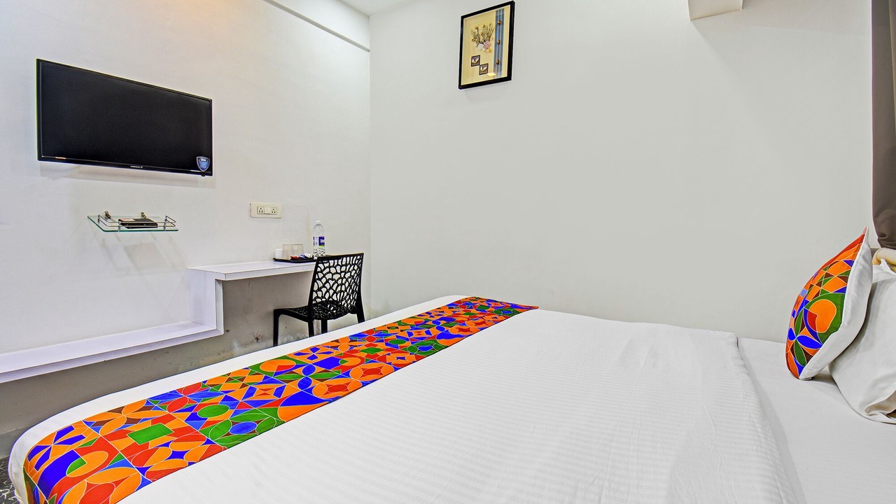 Photo of Bedroom in Meera Nagar