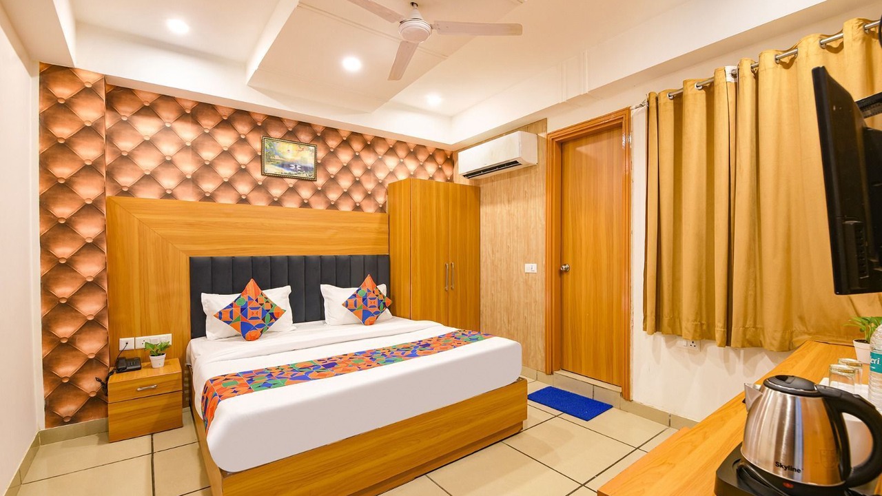 Photo of Bedroom in Mahipalpur Extension