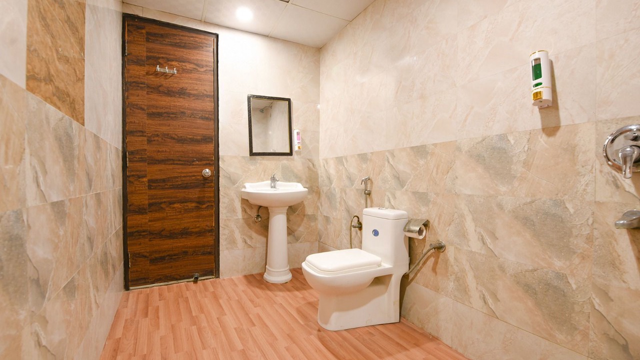 Photo of Bathroom in Mahipalpur Extension
