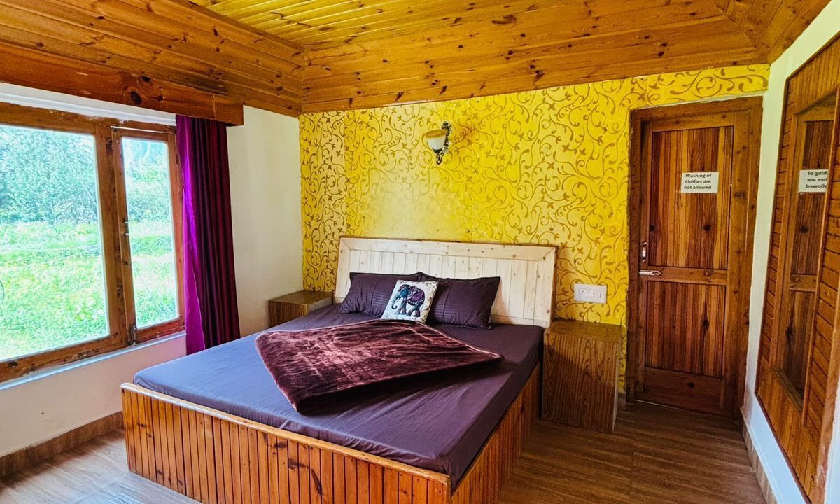 Photo of Bedroom in Old Manali