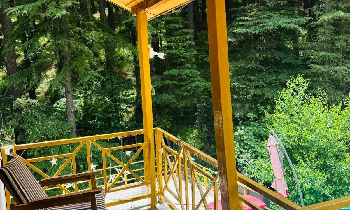 Photo of Others in Old Manali