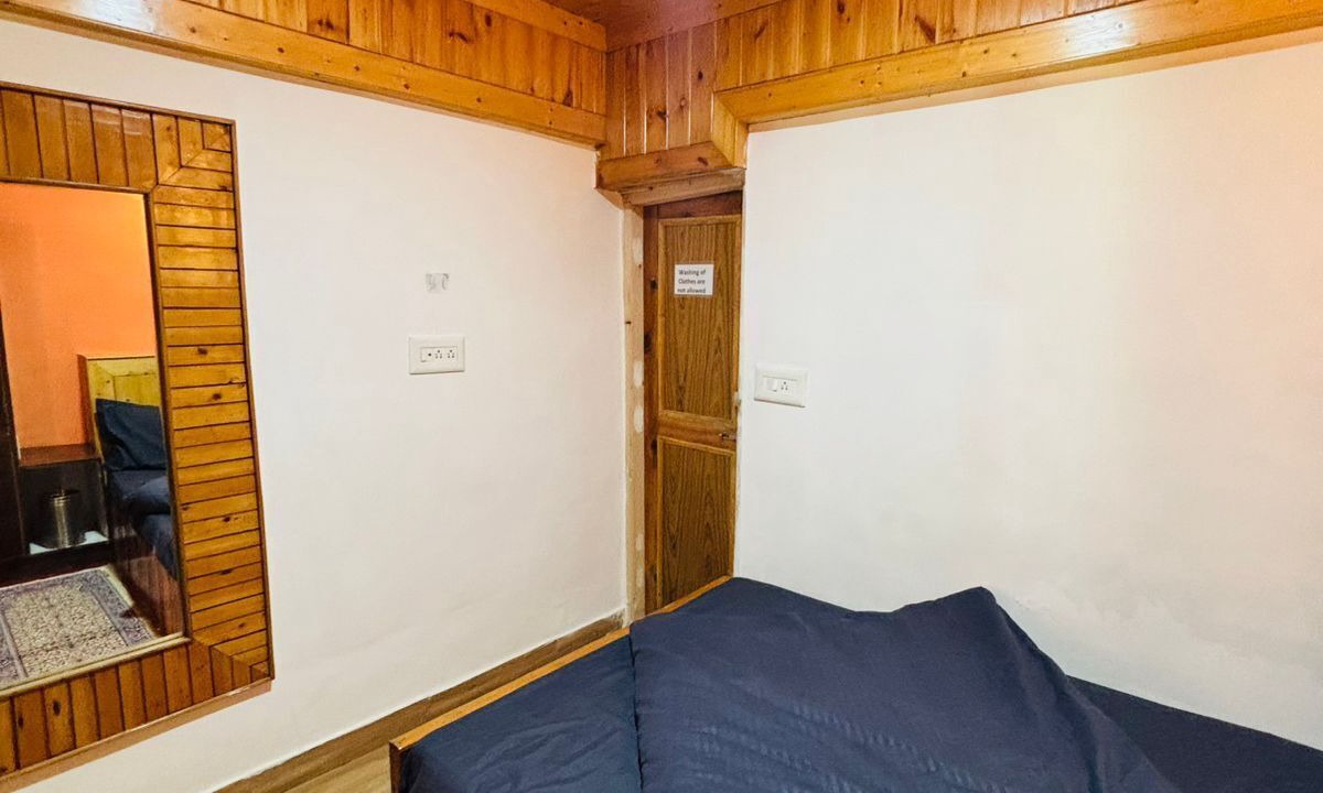 Photo of Bedroom in Old Manali