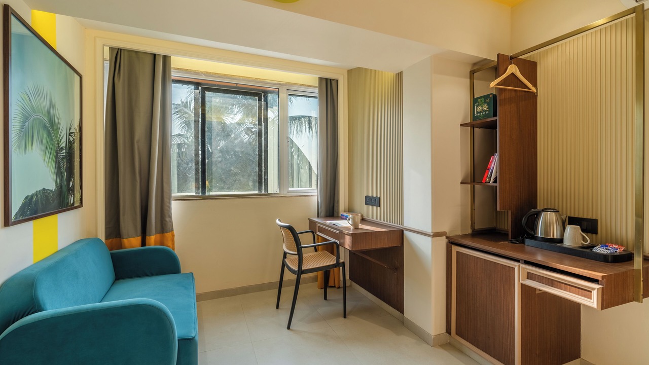Photo of Bedroom in Vile Parle
