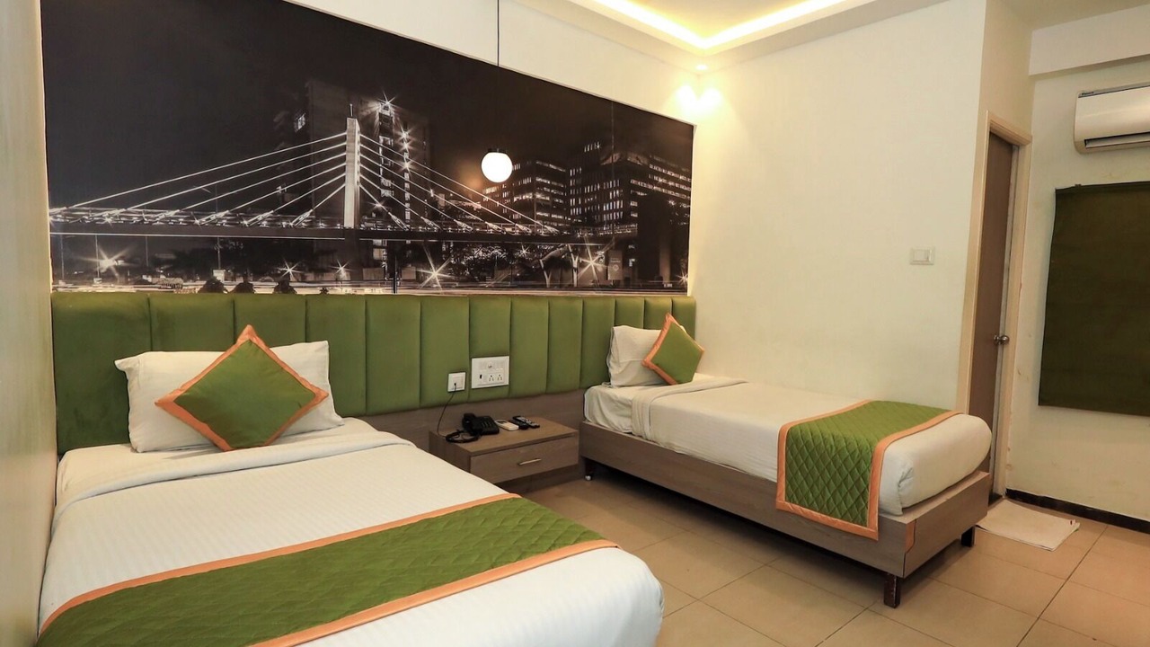 Photo of Bedroom in Koyambedu