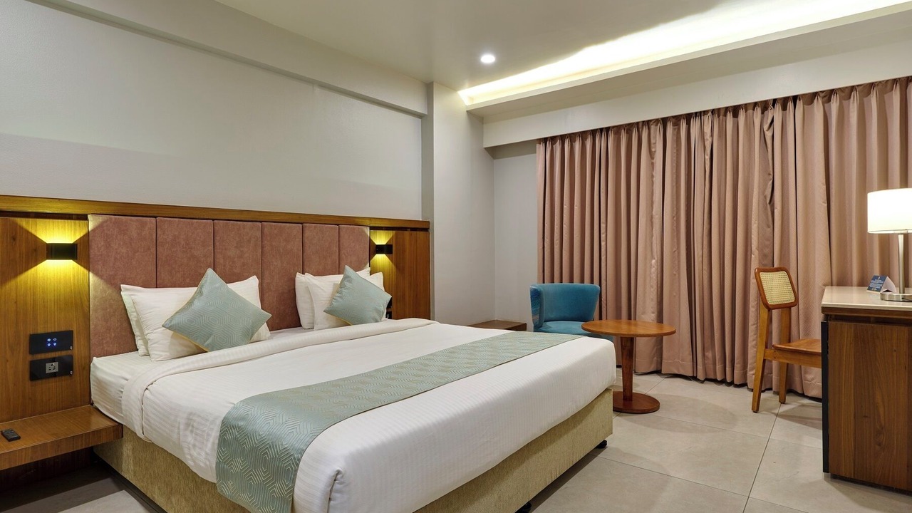 Photo of Bedroom in Kolhapur