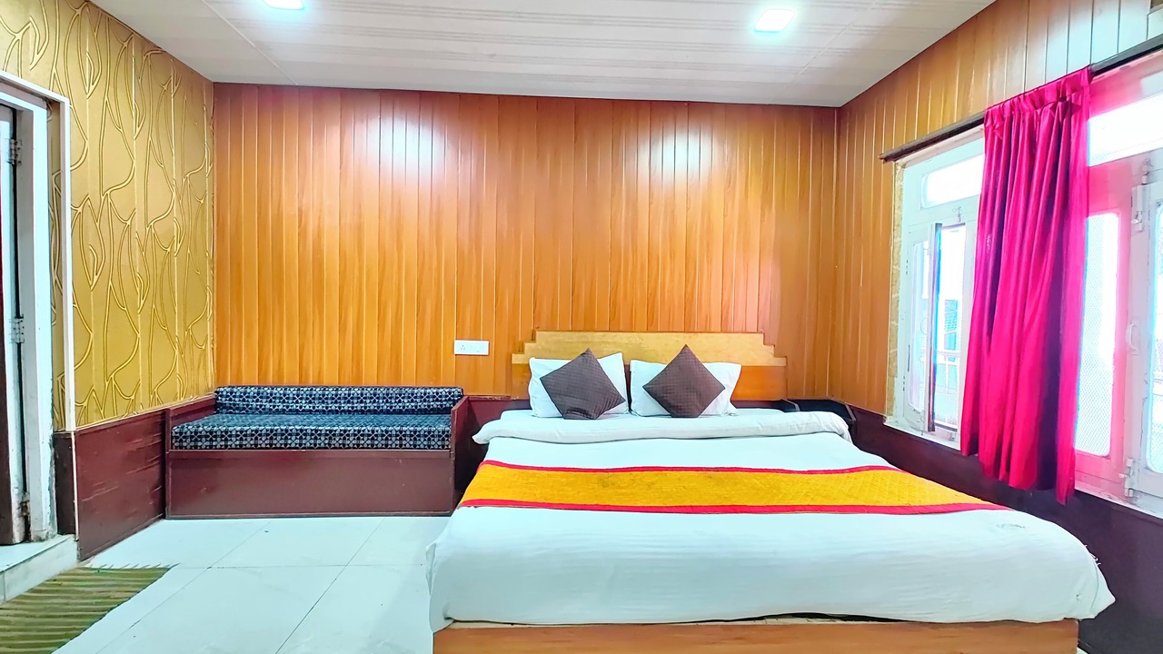 Photo of Bedroom in Mallital