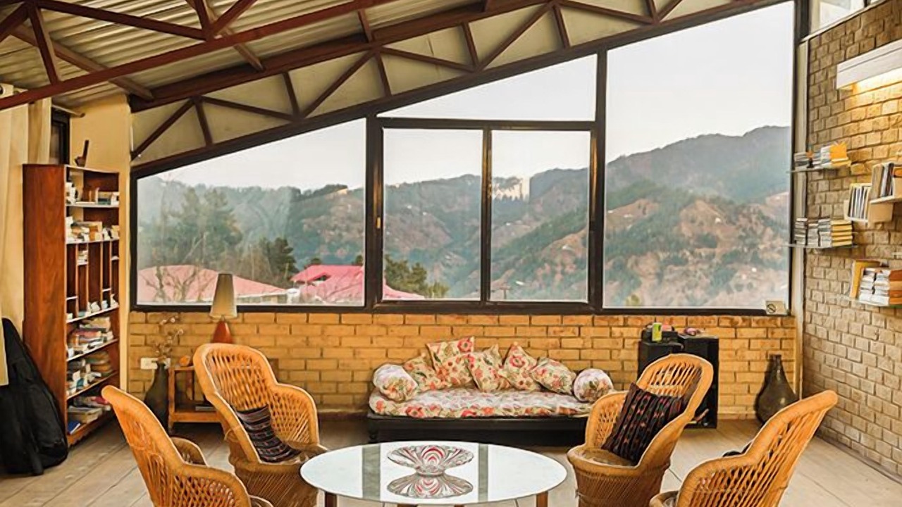 Photo of Livingroom in Theog