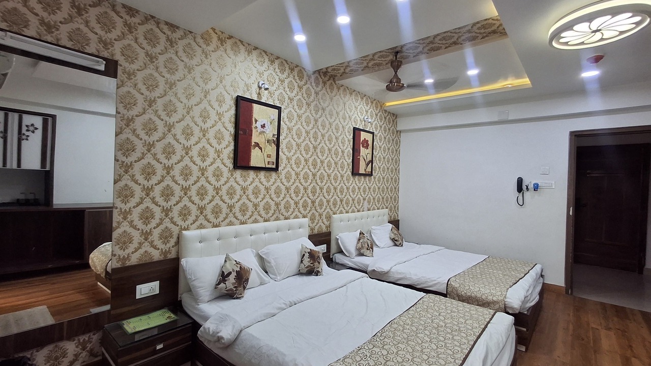 Photo of Bedroom in Bhavnagar