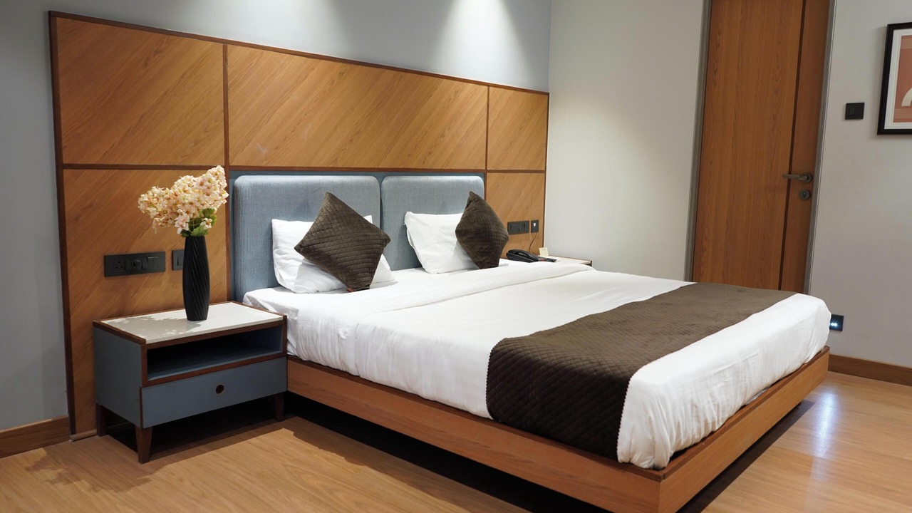 Photo of Bedroom in Bhavnagar