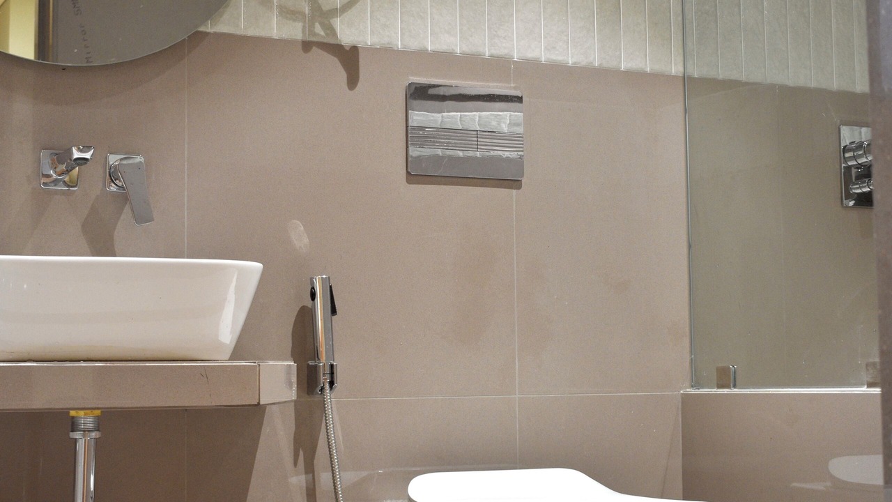 Photo of Bathroom in Bhavnagar