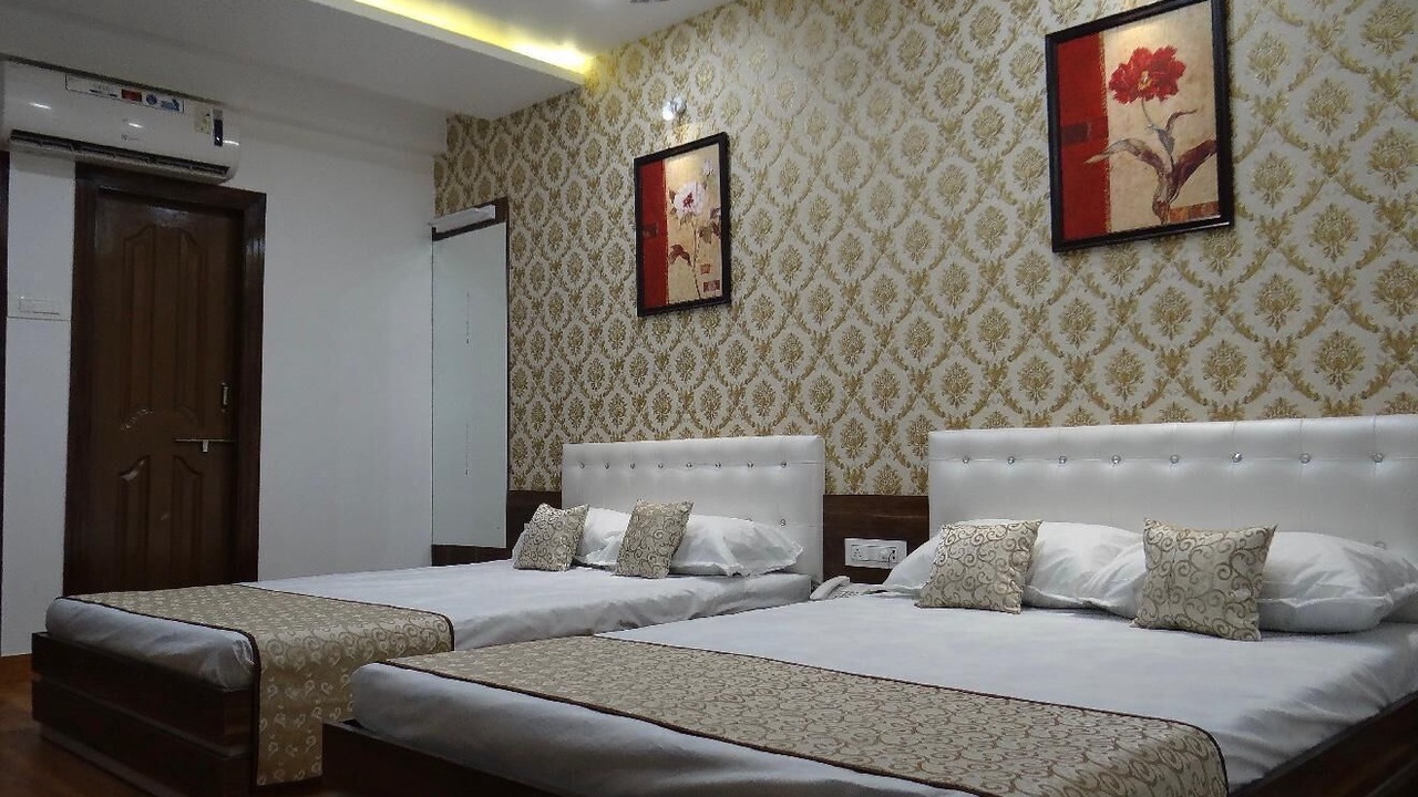 Photo of Bedroom in Bhavnagar