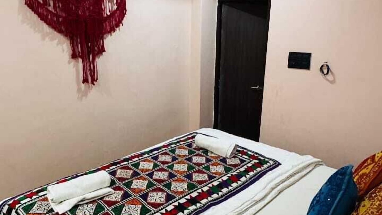 Photo of Bedroom in Amar Sagar Pol