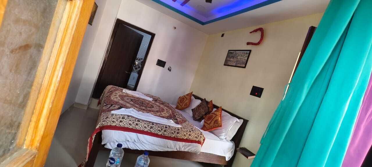 Photo of Bedroom in Amar Sagar Pol