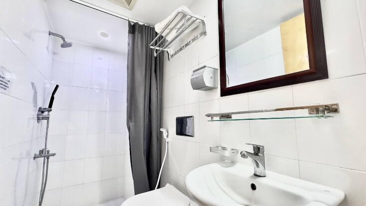 Photo of Bathroom in Basundhara Residential Area