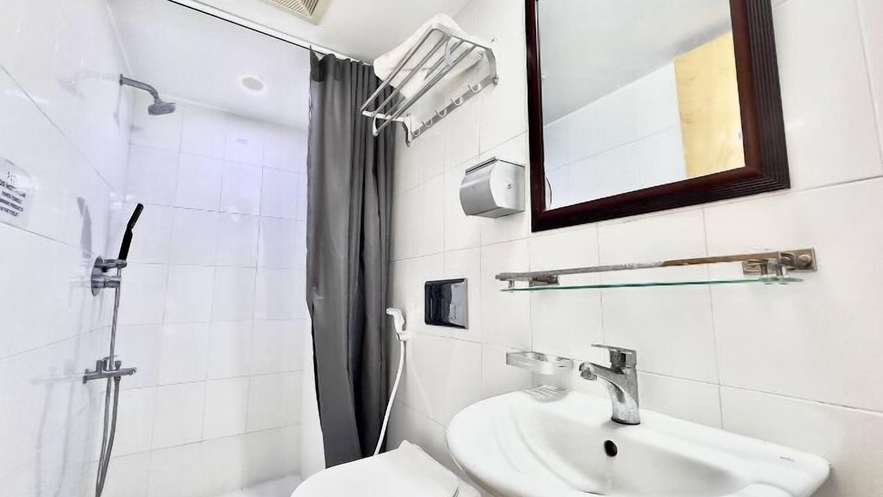 Photo of Bathroom in Basundhara Residential Area