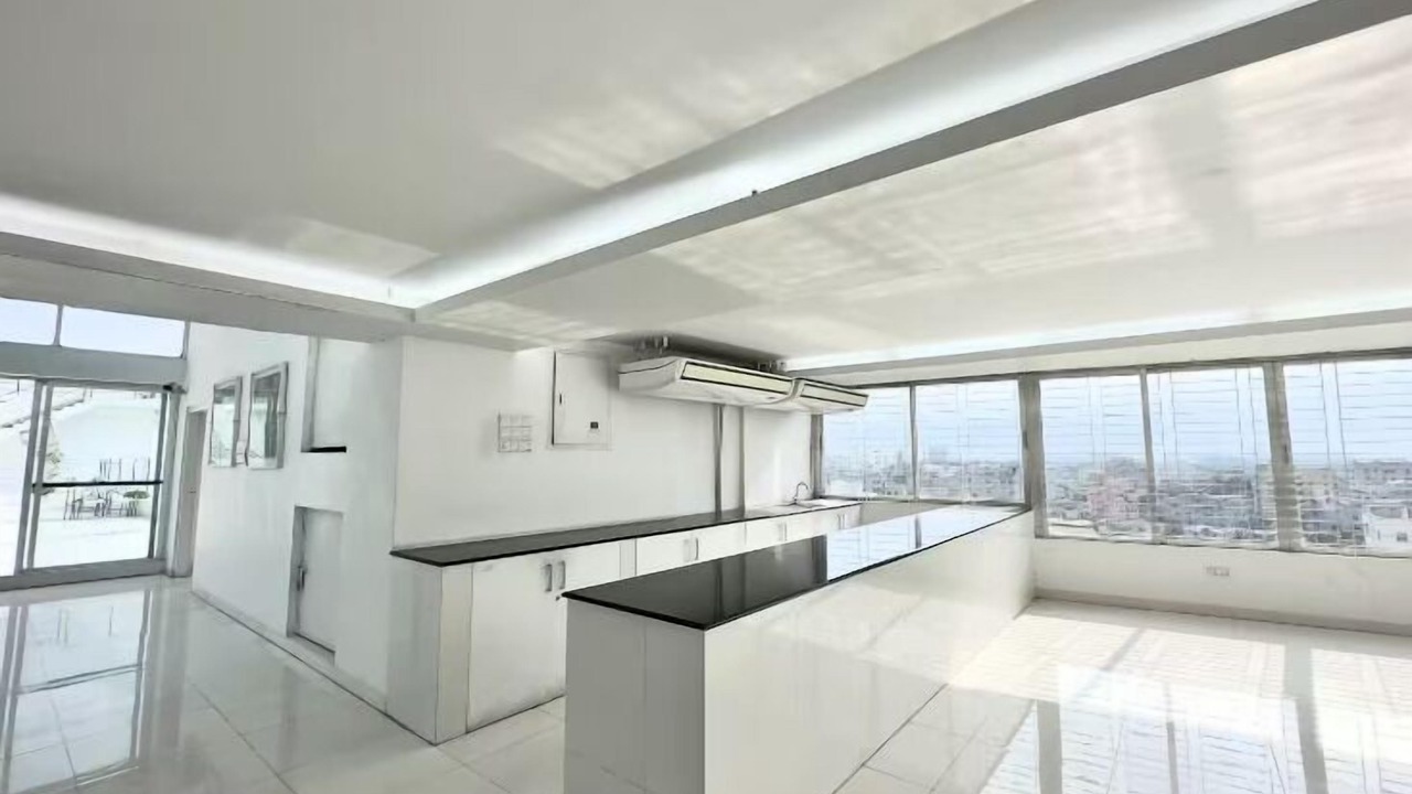 Photo of Livingroom in Basundhara Residential Area