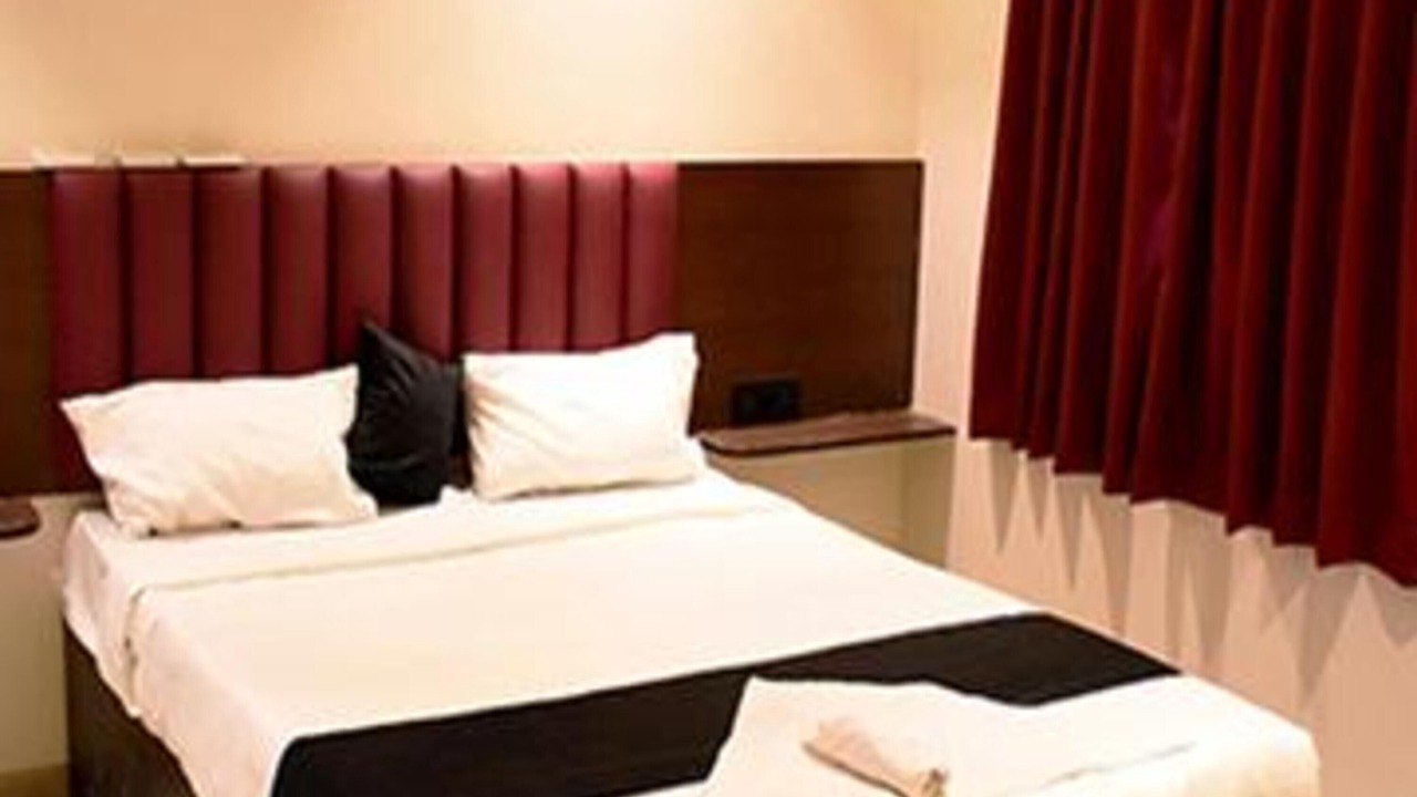 Photo of Bedroom in Hadapsar