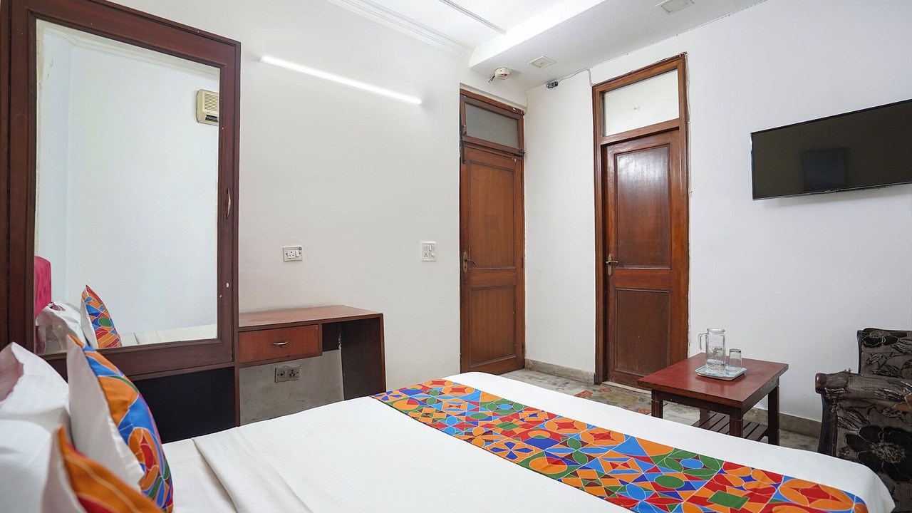 Photo of Bedroom in Defence Colony