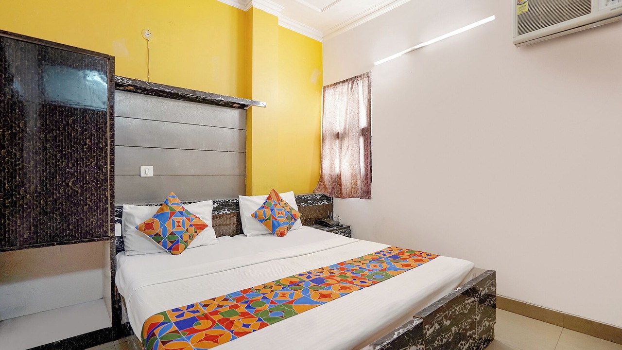 Photo of Bedroom in Defence Colony