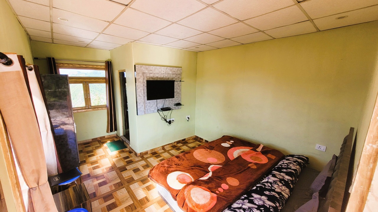 Photo of Bedroom in Kanatal
