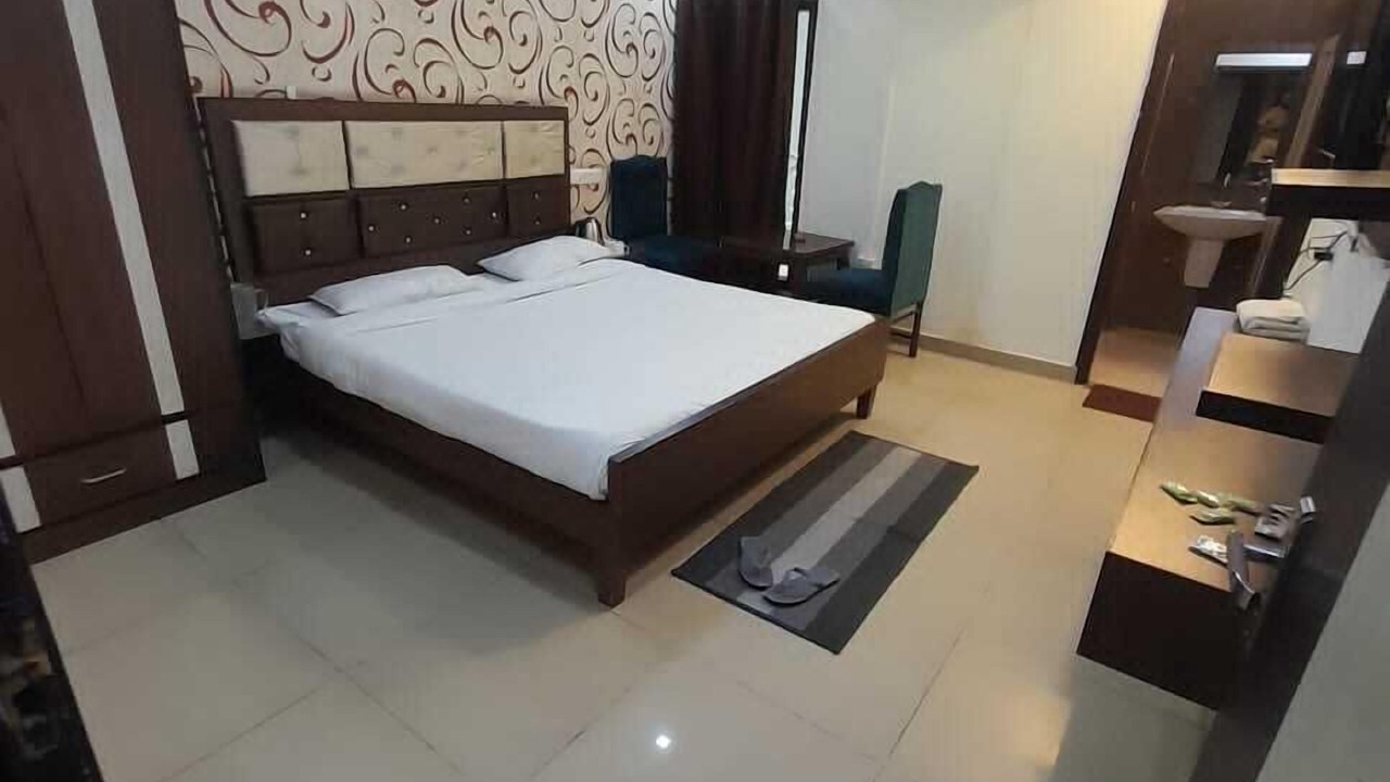 Photo of Bedroom in Nalagarh