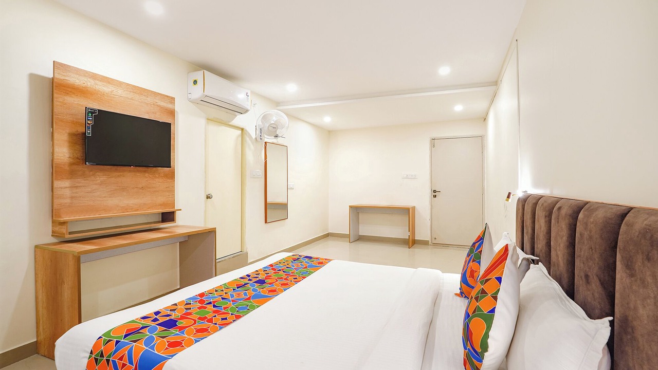 Photo of Bedroom in Stage 1