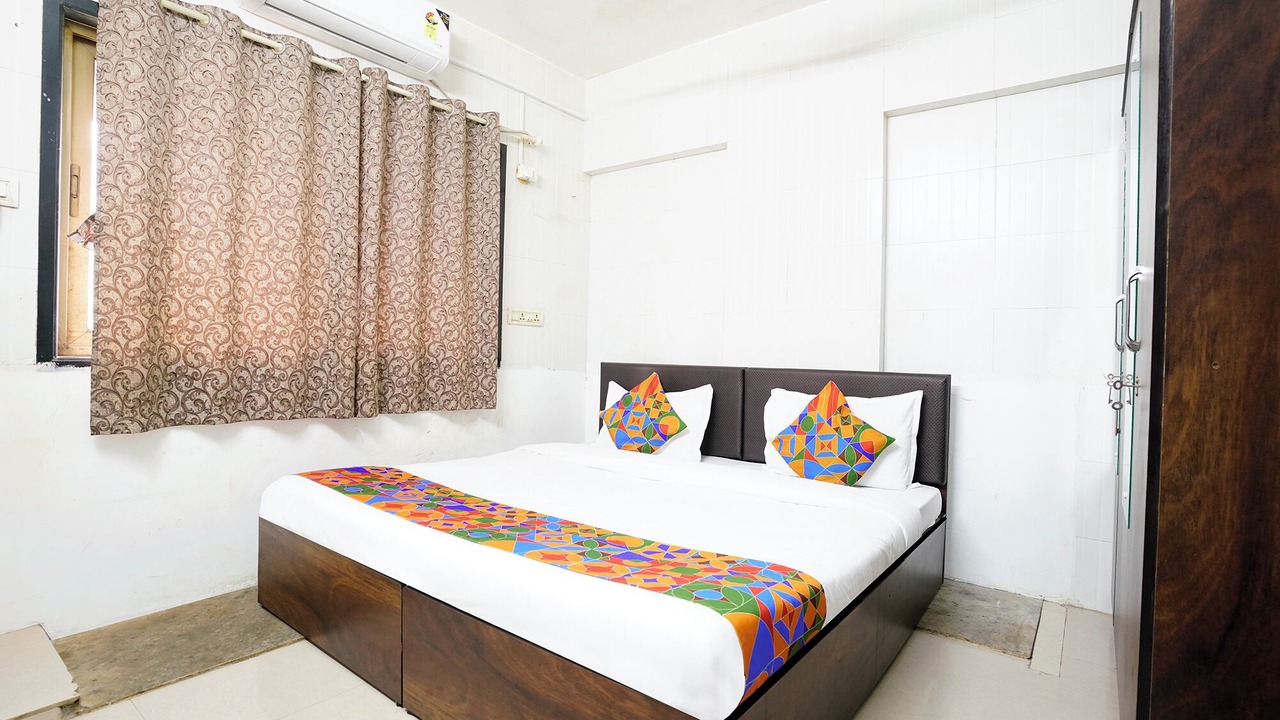 Photo of Bedroom in Malad West
