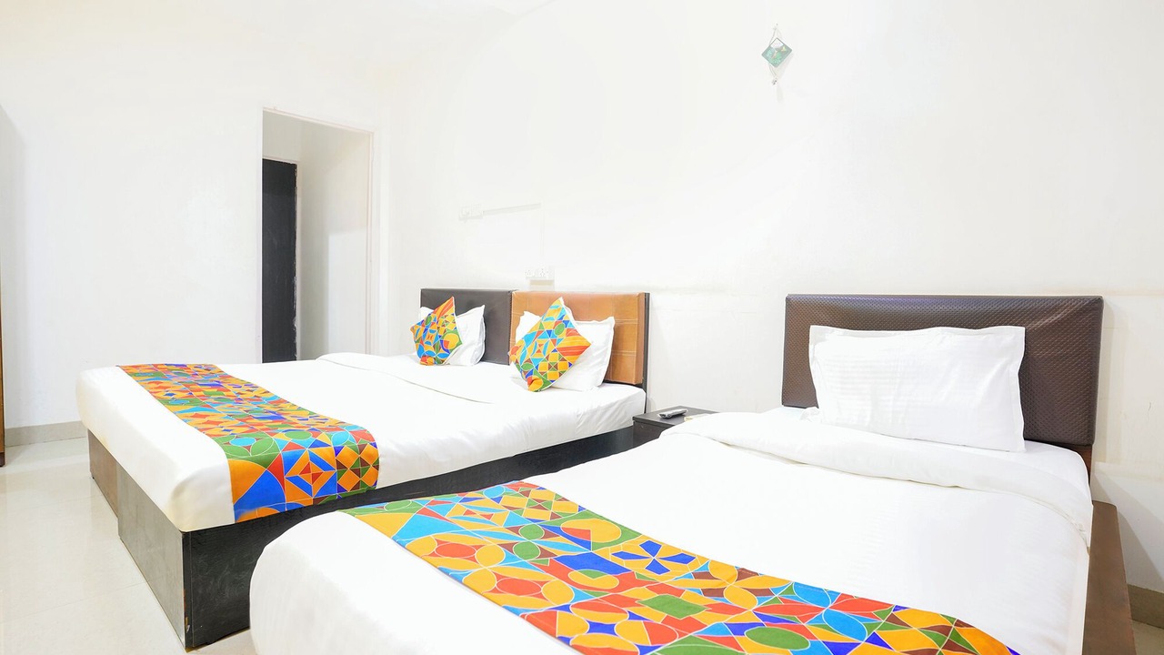 Photo of Bedroom in Malad West
